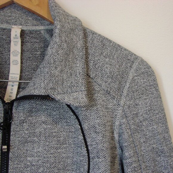 Lululemon Nice Asana Jacket Yoga Gray White Black Heathered Herringbone Size 8 - Picture 12 of 16